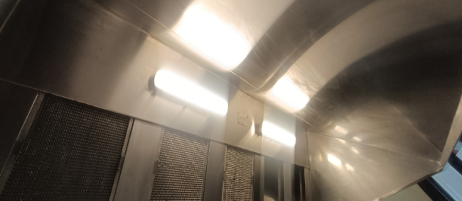 WHY THE KITCHEN EXHAUST HOOD IS IMPORTANT